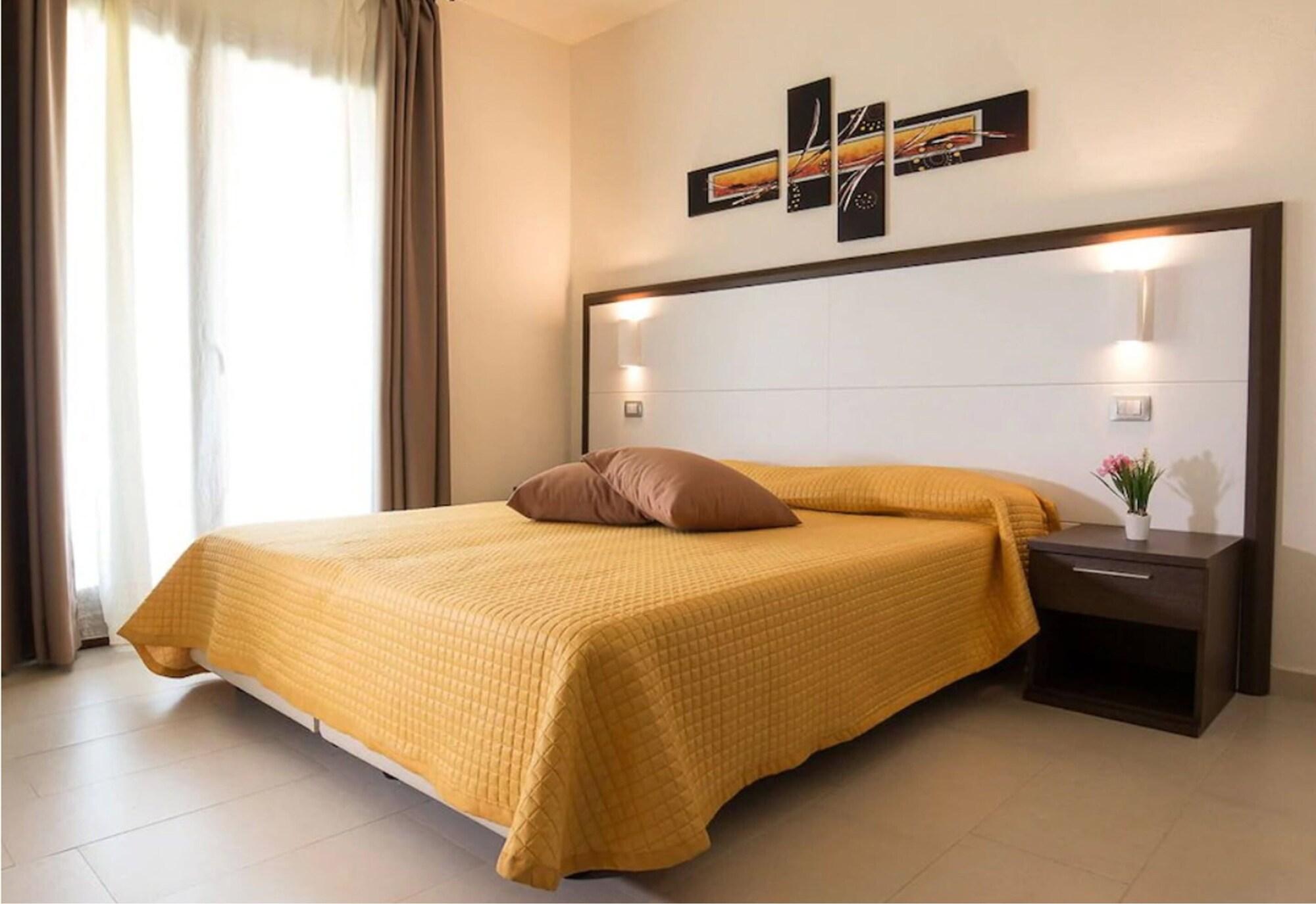 Xenia Hotel