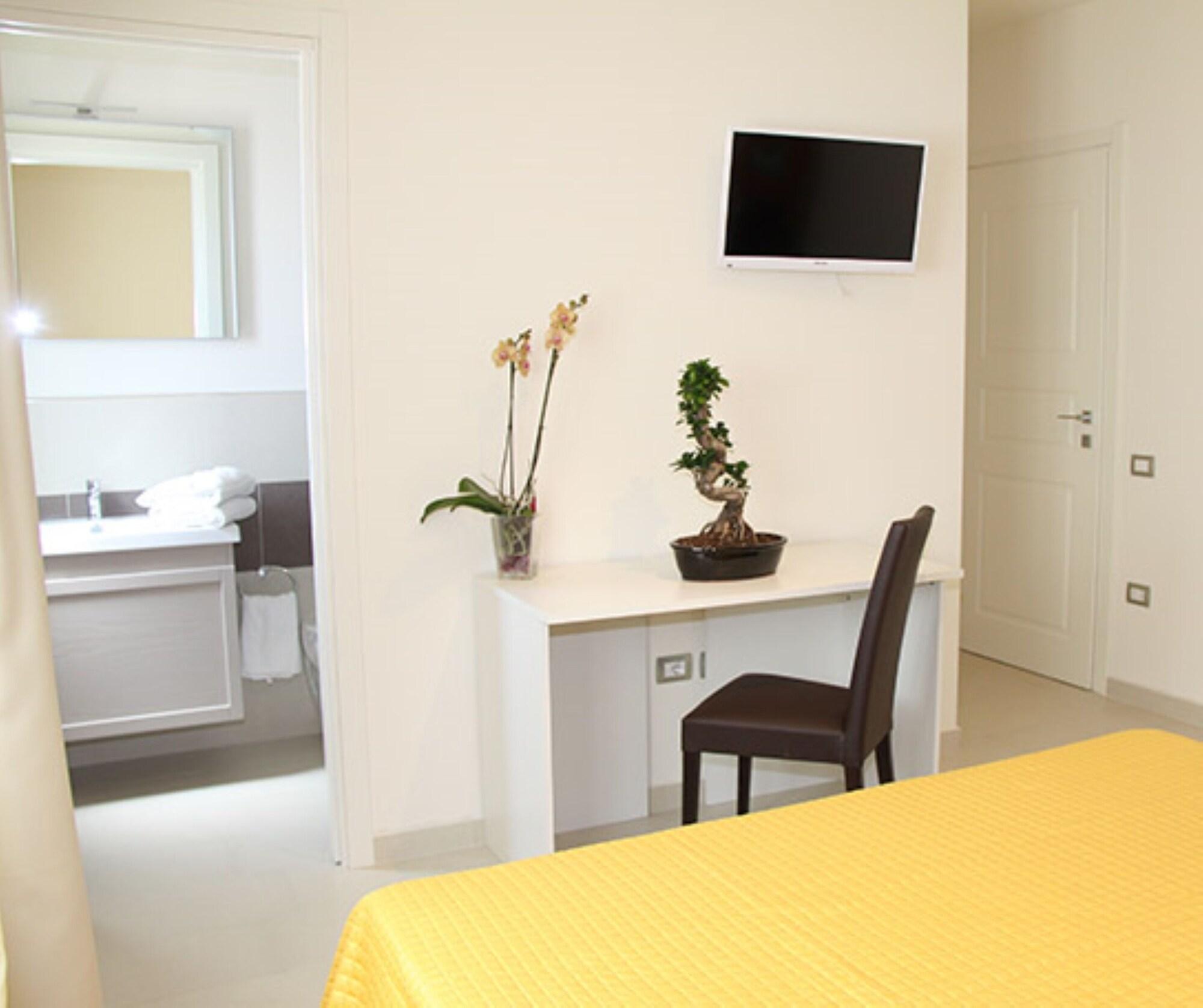 Xenia Hotel 3*