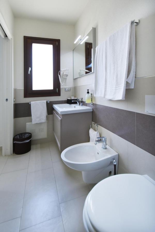 Xenia Hotel 3*